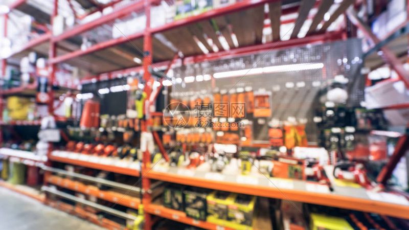 以下是一些在市场上口碑较好、性价比高的进口扳手品牌：