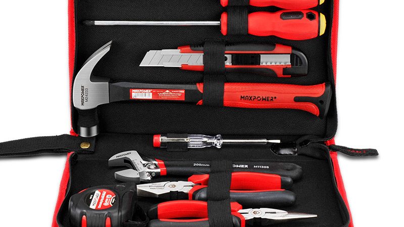 家用电动工具套装锂电与插电区别